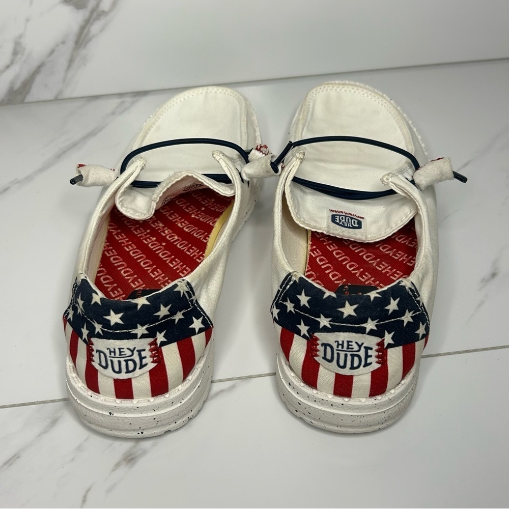 Hey Dude Americana Women's White Slip-On Loafers Size 7 - Picture 7 of 8